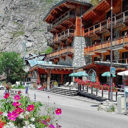 Hotel La Toviere Val-dʼIsère エクステリア 写真