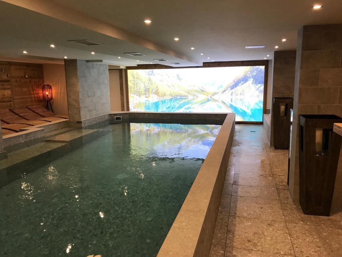 Hotel La Toviere Val-dʼIsère エクステリア 写真