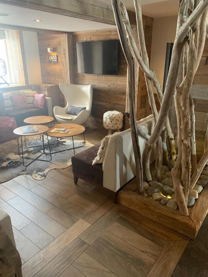 Hotel La Toviere Val-dʼIsère エクステリア 写真