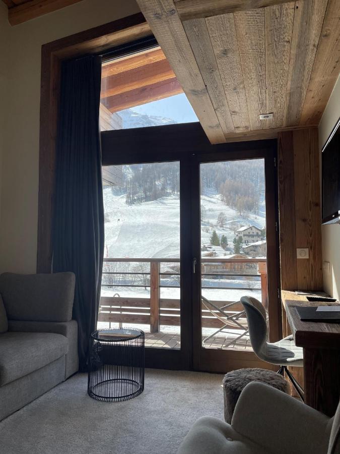 Hotel La Toviere Val-dʼIsère エクステリア 写真